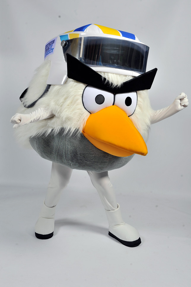 Hockeybird_studio_001.jpg