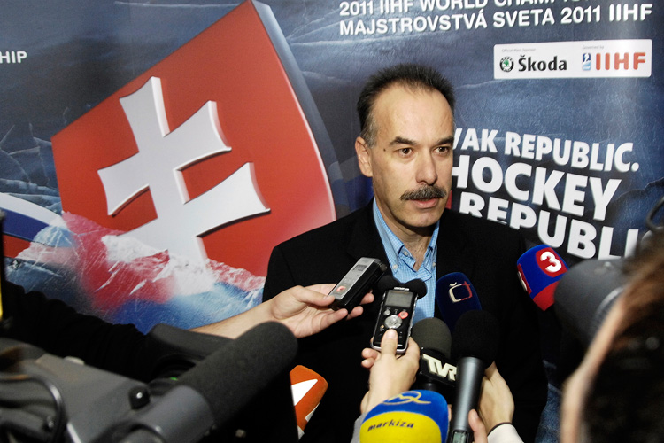 Järjestelytoimikunnan puheenjohtaja Igor Nemecek kertoi kisajärjestelyistä. Järjestelytoimikunnan puheenjohtaja Igor Nemecek kertoi kisajärjestelyistä.