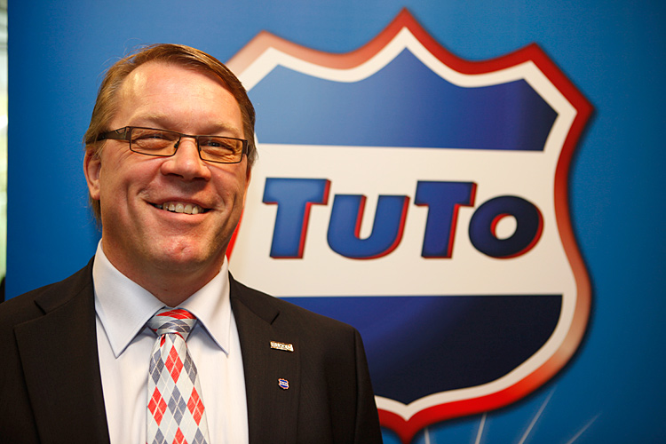 Petri Niukkasen luotsaama TuTo otti kauden avausvoittonsa Raksilassa.