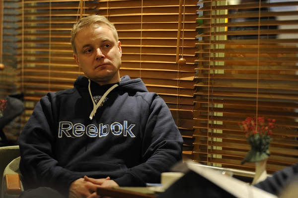 Juuso Toivola jatkaa tyttöleijonien peräsimessä