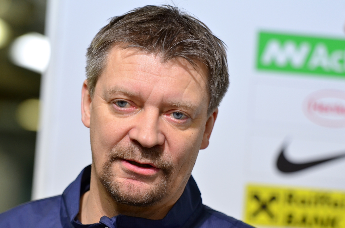 Jukka Jalonen: 