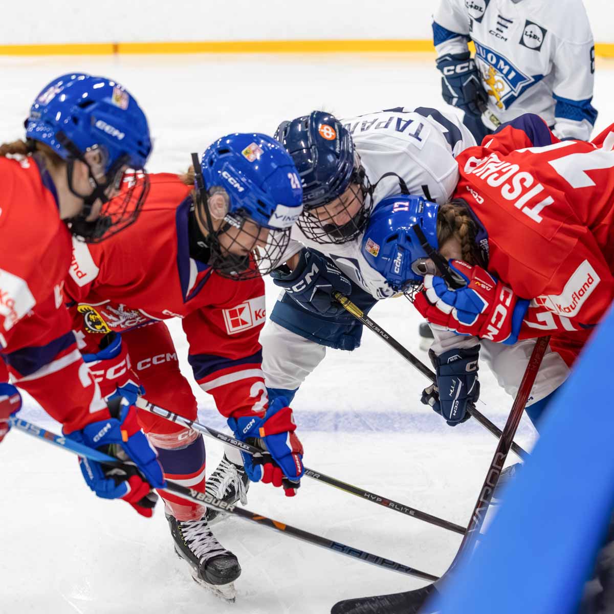 09_FIN-CZE.jpg