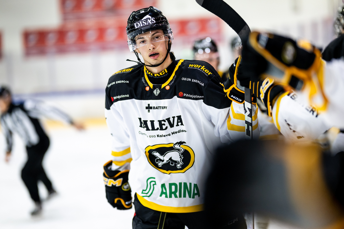 Kärppien Samuel Jung iski neljästi ottelussa KalPaa vastaan. (Kuva: Riku Laukkanen)