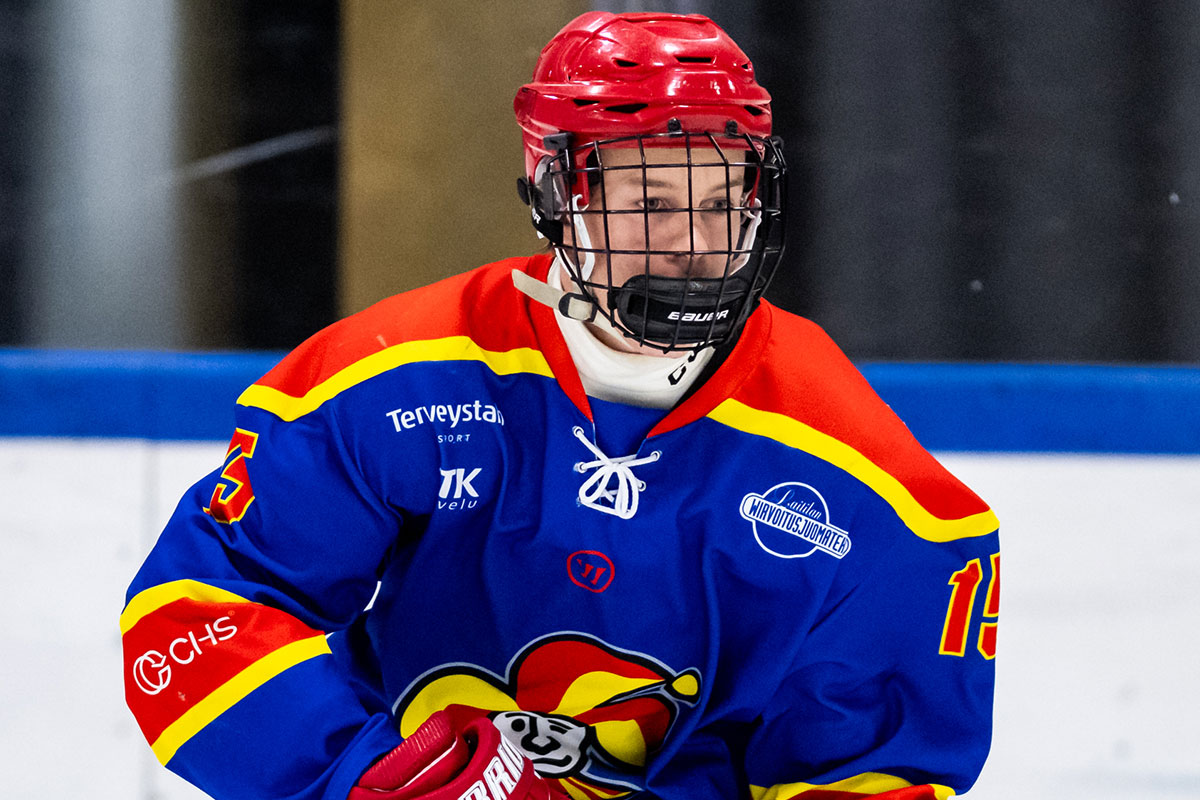 Toomas Reijonen ratkaisi maalillaan U18 SM-sarjan ensimmäisen finaaliottelun. (Kuva: Riku Laukkanen)