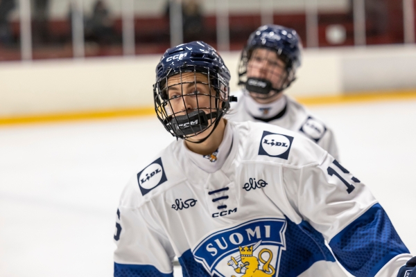 U16-maajoukkueen hyökkääjä Olli Kylmälä Ruotsi-voiton jälkeen: ”Pelattiin joukkueena hyvin” 