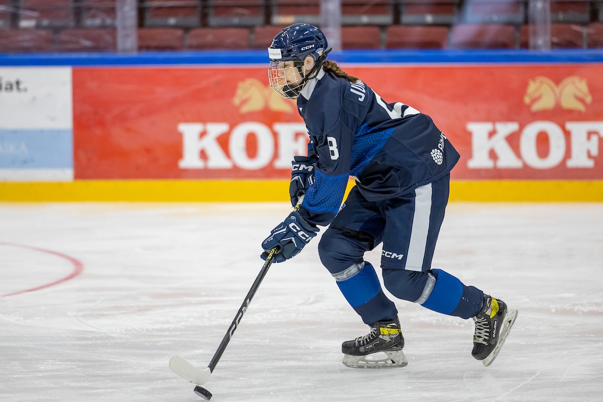 Tyttöleijonat Ruotsia vastaan kolmen maan turnauksessa klo 14 – Suomen kentälliset, lähetys Leijonat TV:ssä