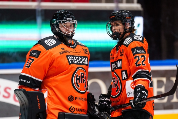 HPK Auroraliigan finaaleihin – Stoltenbergin osuma lähetti Kuortaneen pronssiotteluun