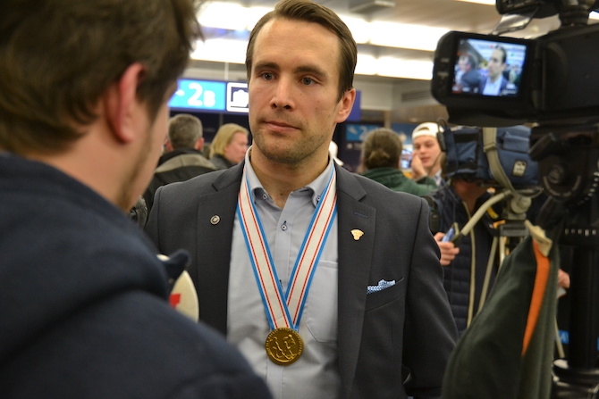 Puheenjohtaja toivoi maailmanmestaruuden antavan voimaa tulevaisuuteen - "Uutta energiaa"
