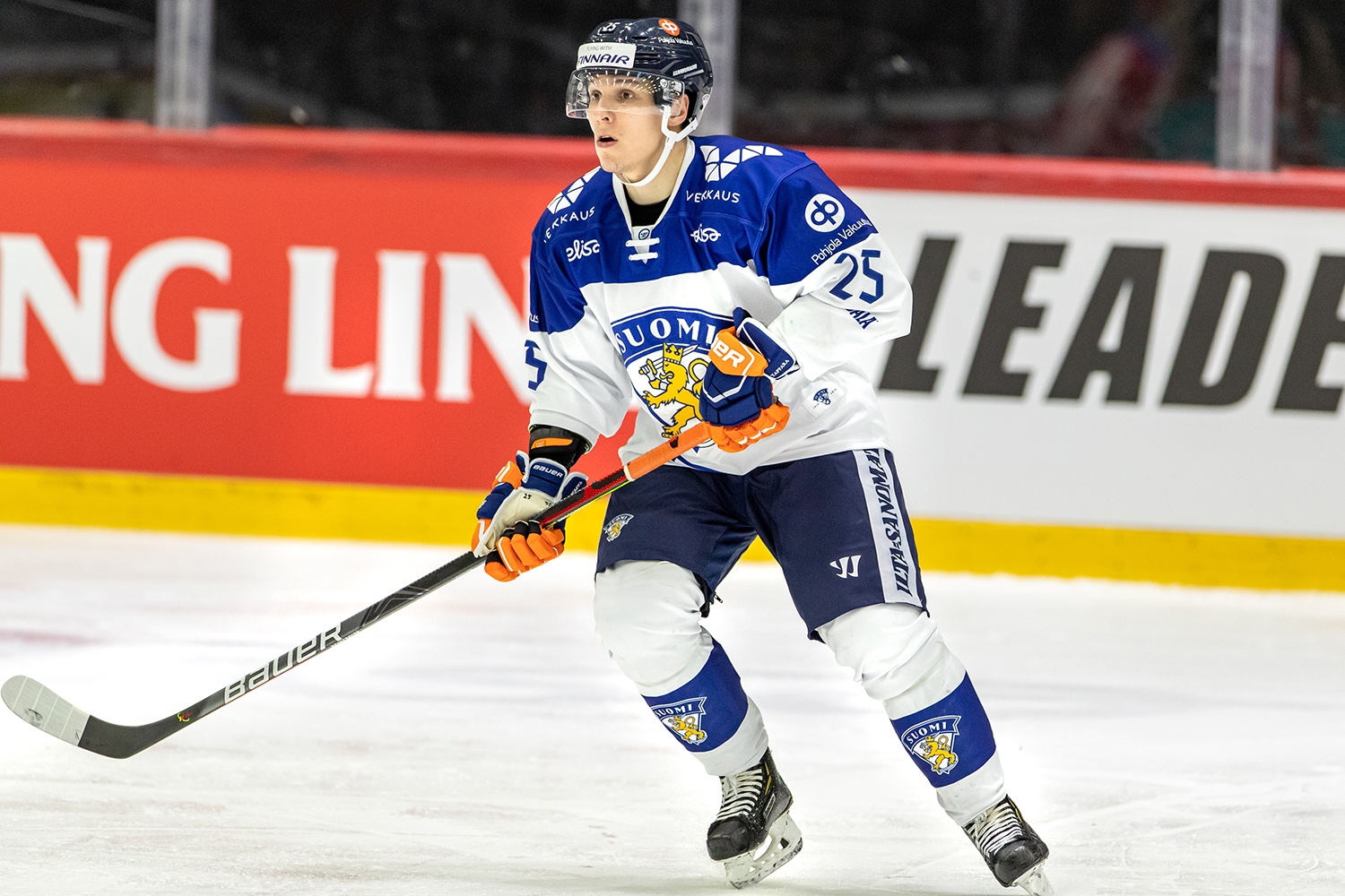 Leijonat taipui Tshekille Ruotsin EHT-turnauksen toisessa ottelussaan – Mika ”Kölli” Kortelaisen pointit lauantain pelistä