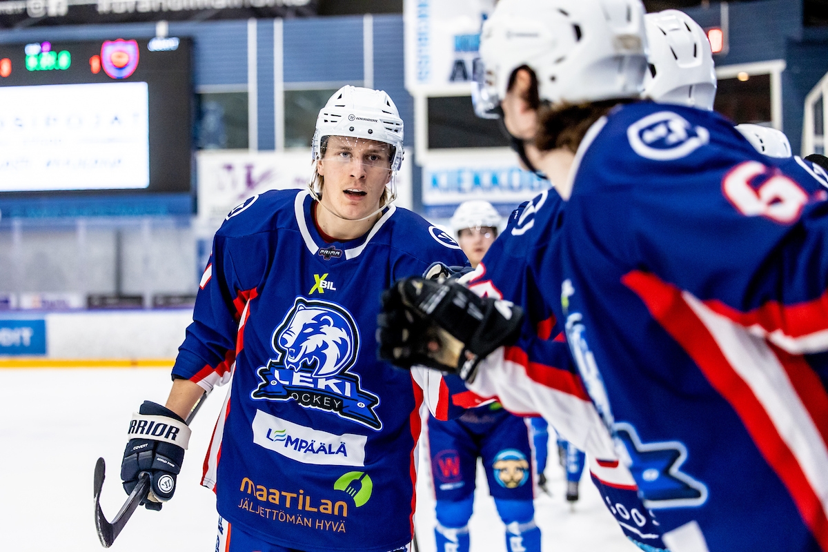 LeKi juhli voittoa lauantain välieräpelissä Pyryä vastaan.