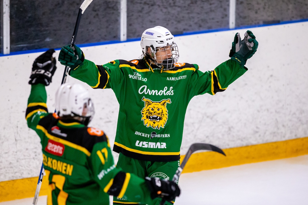 U16 SM: Tappara ja Ilves hakivat voitot Oulusta