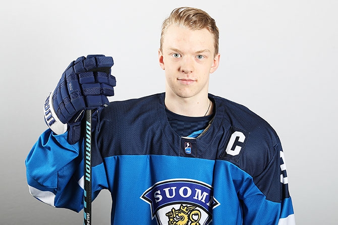 Pikkuleijonien kapteeni Toni Utunen heittäytymisestä: "Jokainen pelaaja uskaltaa olla oma itsensä"