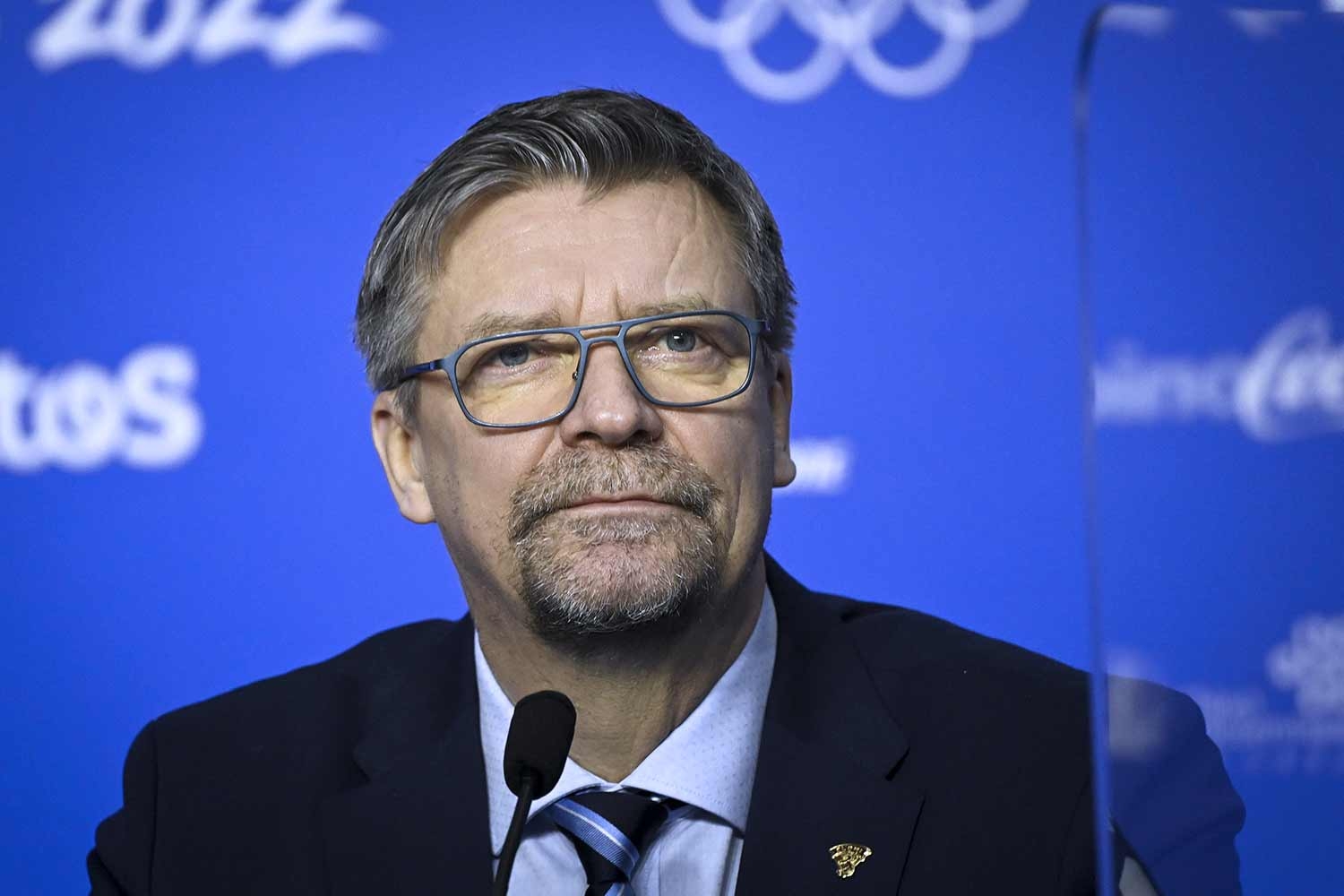Päävalmentaja Jalonen olympiafinaalin jälkeen järjestetyssä mediatilaisuudessa.