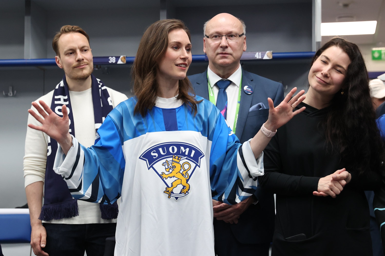 Leijonien pukukopissa arvovaltaisia vieraita pääministeri Sanna Marinin johdolla
