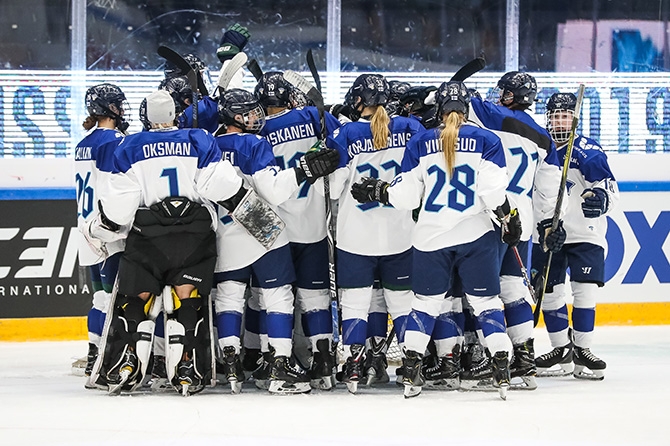 Naisleijonat IIHF:n 2020 naisten maailmanrankingin kolmantena