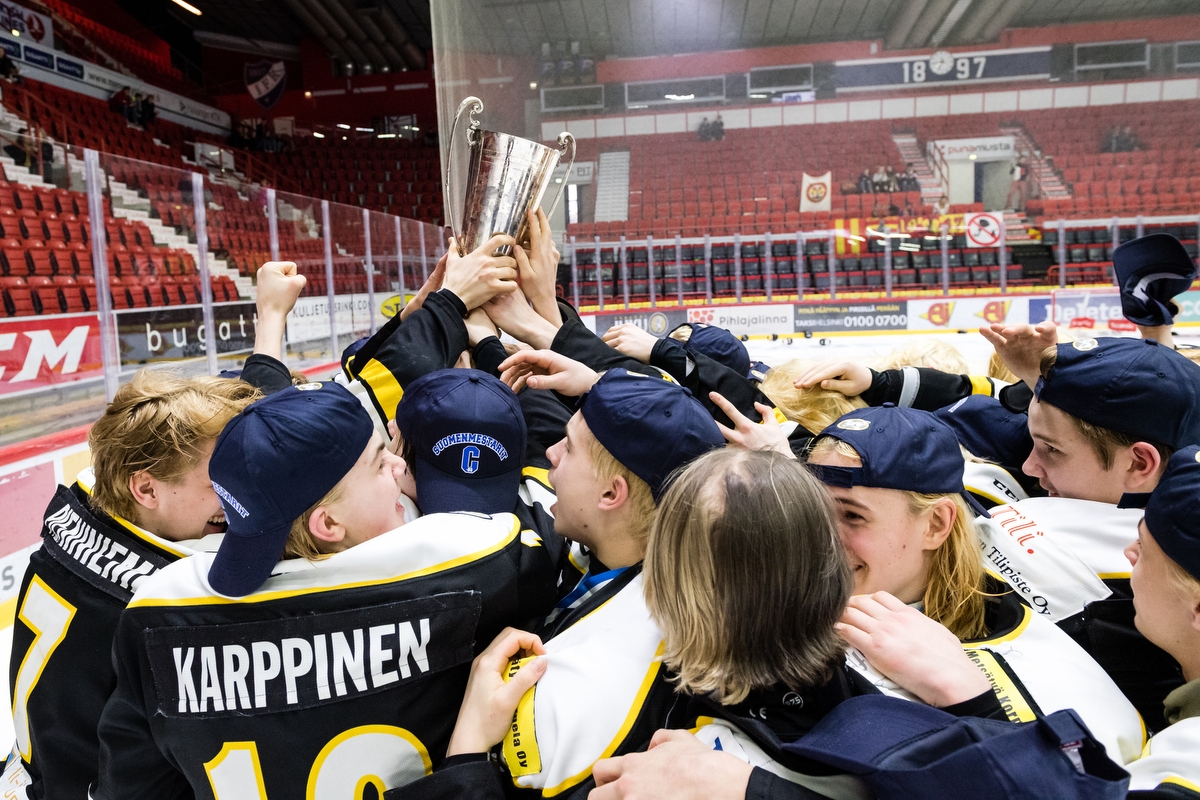 Kärppien C:n päävalmentaja Suutarinen: ”Pelasimme parhaan pelimme tähän kauteen – Sitkeä joukkue!”