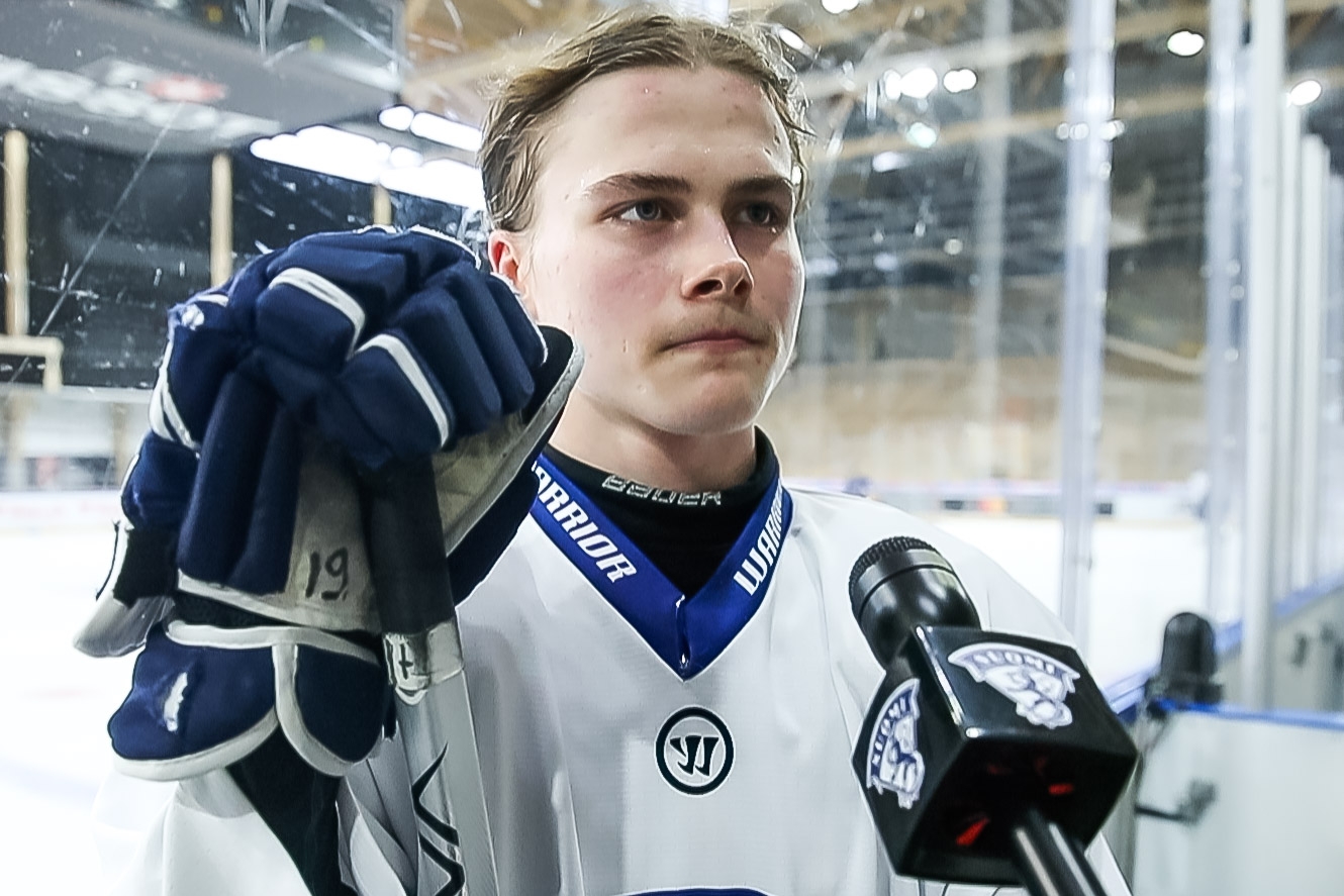 Pikkuleijonien puolustaja Mitja Jokinen MM-puolivälierän kynnyksellä: "Meidän oma pelimme riittää – Ei ole mitään hätää"