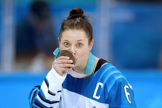 Jenni Hiirikoski olympiaturnauksen paras puolustaja