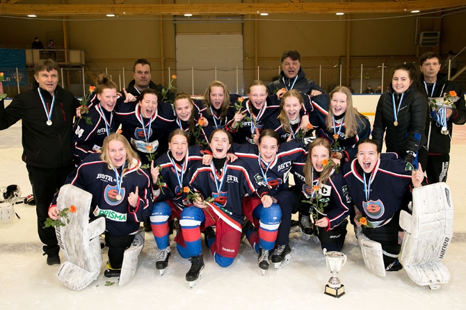 SM-kultaa: S-Kiekko!