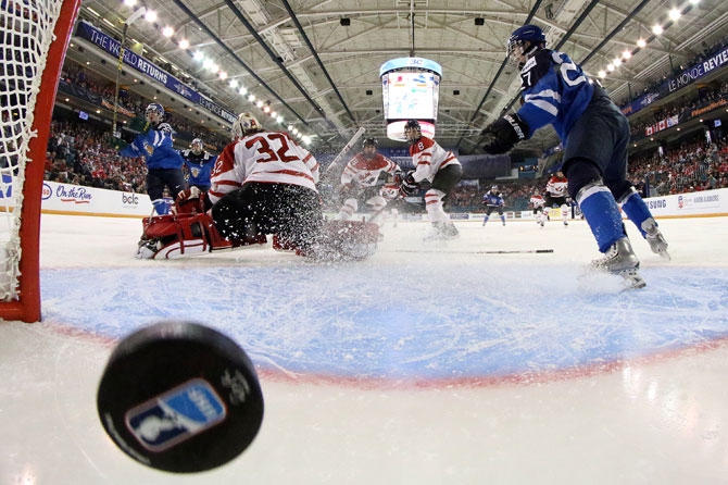 ”Hyvin lähellä se oli” - Naisleijonat MM-pronssiotteluun - Vastassa ensi yönä Venäjä