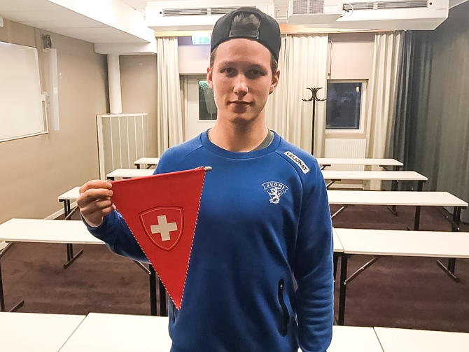 Pikkuleijonien Sveitsi-ottelun viiripelaaja Patrik Puistola: "Moraaliset mittarit näkyivät pelissämme"