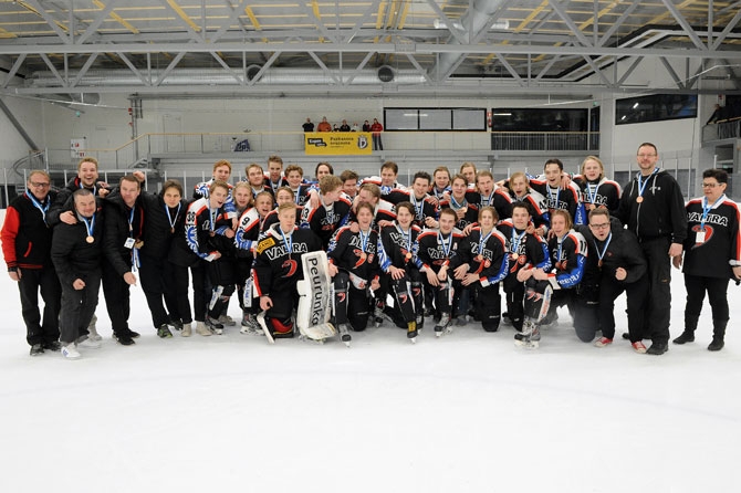 Pronssia: JYP!