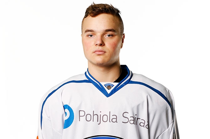 U16:n puolustaja Ruben Rafkin: "Kovaa tempoa, paljon fyysistä peliä ja kamppailua"