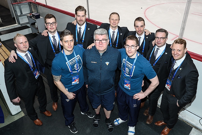 Tässä on Pikkuleijonien johtoryhmä - Kolmen vuoden yhteinen taival huipentuu MM-finaalissa