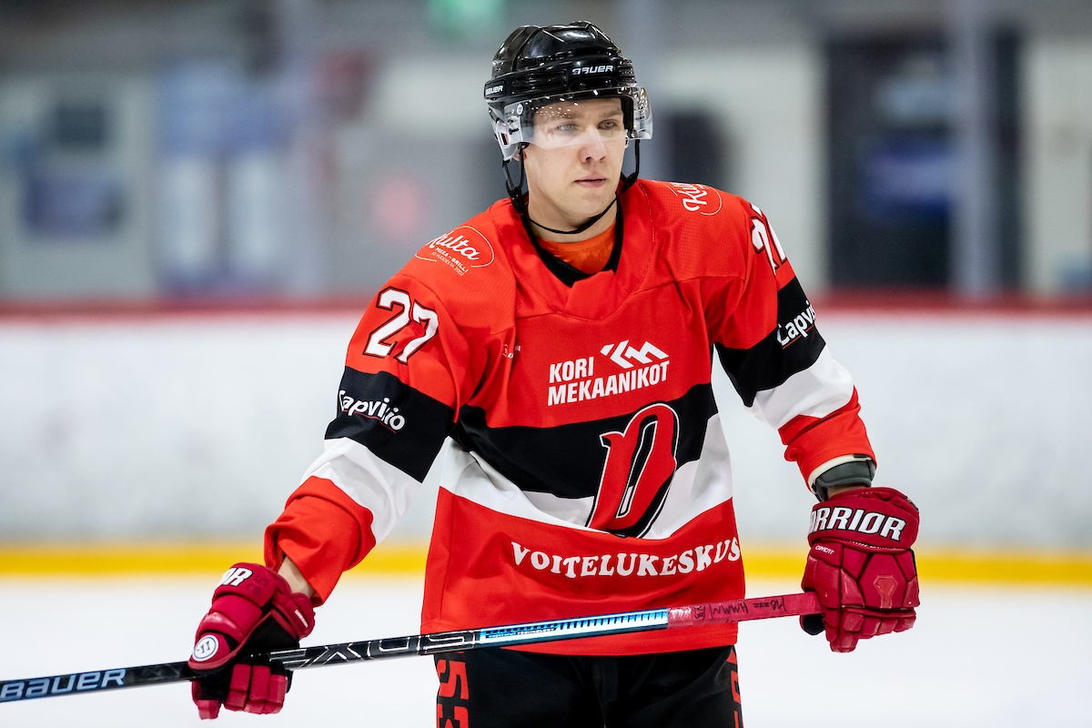 Valmentajat valitsivat Nokian Pyryn Waltteri Selimgerein Suomi-sarjan parhaaksi hyökkääjäksi.