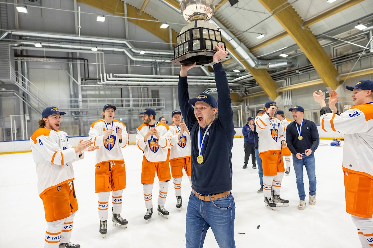 Sitoutuneisuus ja päättäväisyys kantoivat Tapparaa aina mestaruuteen saakka.