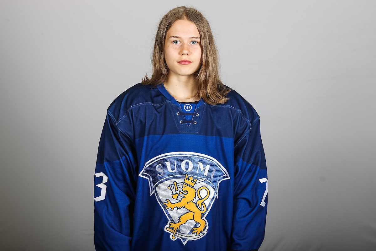 Tyttöleijonille 2–5-tappio KJT Haukkojen U15-poikia vastaan – Hyökkääjä Sanni Vanhanen vastustajista: ”Hyvin luisteleva joukkue”