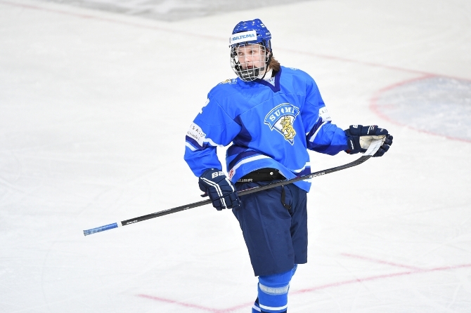 U20 // Sami Niku: ”Samalla tavalla pelataan jääkiekkoa ja valmistaudutaan otteluihin kuin muuallakin”