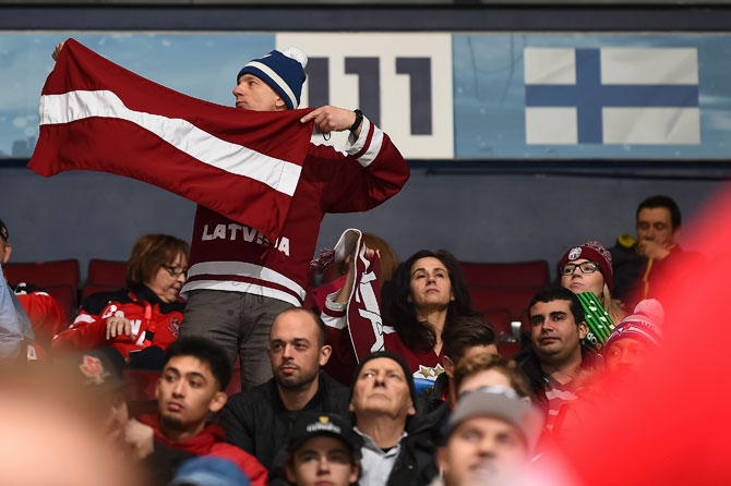 Nuorten MM-kisojen karsintapelit käyntiin maanantaina - Suomen ja Latvian ottelut Ylen kanavilla