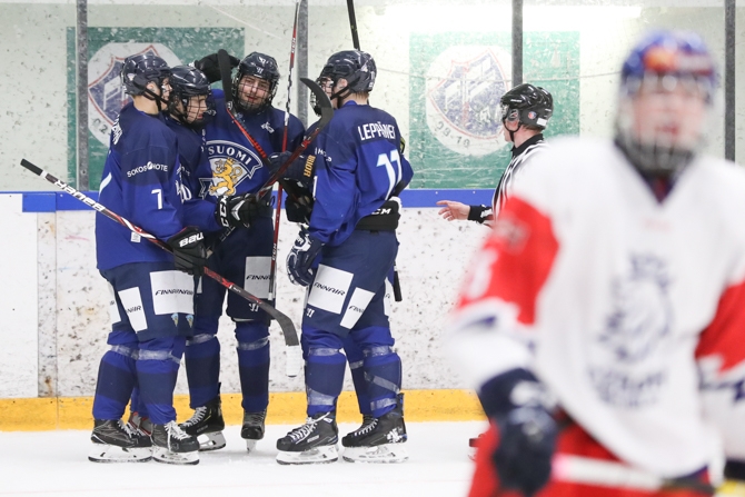 U16 kohtaa Venäjän Mikkelissä kello 14:00 – Suora lähetys verkossa – Näillä kentällisillä otteluun!