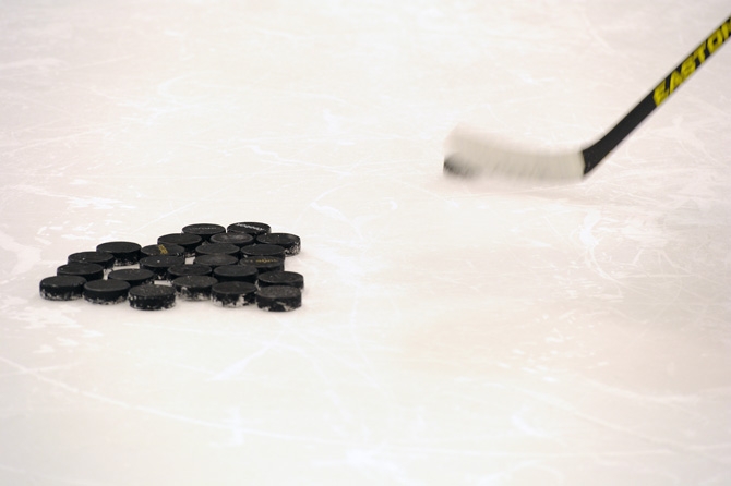 CSM:n välierät vauhtiin vierasvoitoilla - Lukko nollasi Kärpät - Blues heilutteli Tapparaa