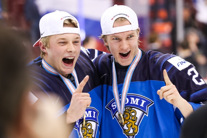 Jättiyleisö! Nuorten Leijonien MM-finaalia jännitti keskellä yötä yli puoli miljoonaa ihmistä