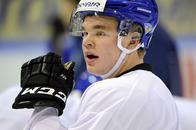 U20: Jukka Jalosella voitokas debyytti Nuorissa Leijonissa - Pikkuleijonien ex-kapteenilla kahden maalin ilta - Ottelun paras löytyi takalinjoilta