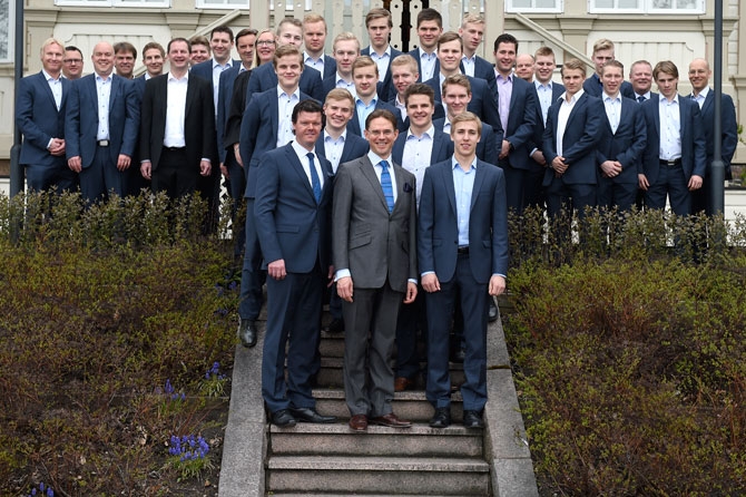 U20: MM-kultajoukkue pääministeri Kataisen vieraana Kesärannassa - "Osaamista, asennetta ja henkistä kanttia"