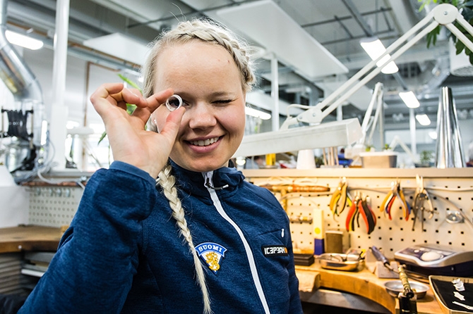 Huutaminen kannatti, tyttökiekko voitti!