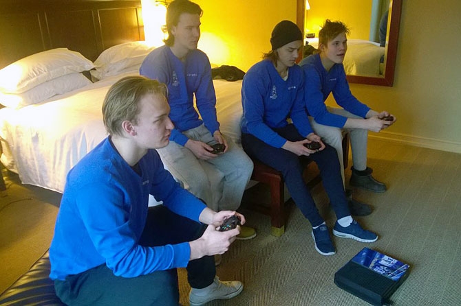 Nuorilla Leijonilla kisoissa tuunattu pelikonsoli