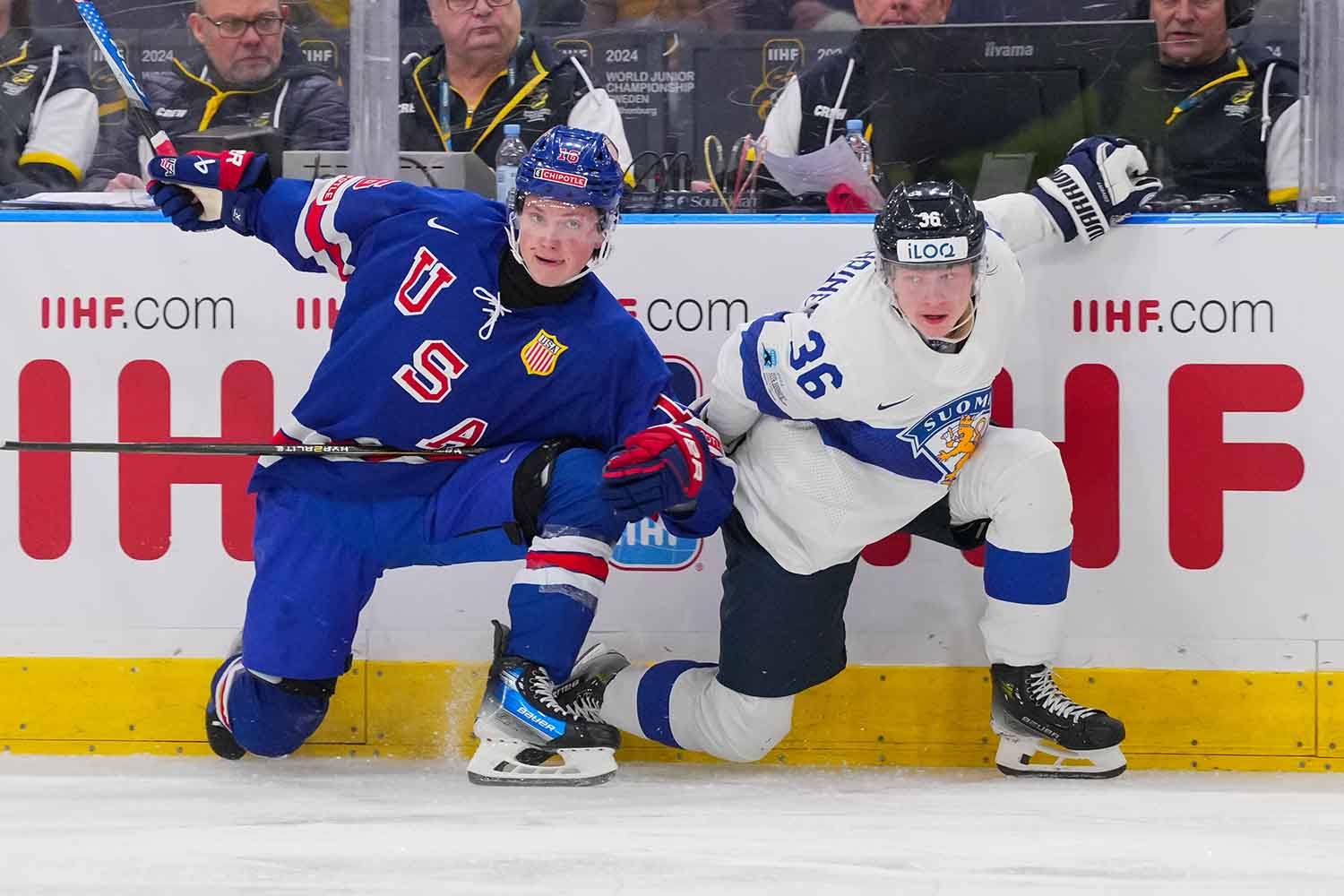 Maalikooste: Ei ihan riittänyt... USA 3–2-voitolla finaaliin, Suomi pronssiotteluun – Näin MM-välieräottelu eteni