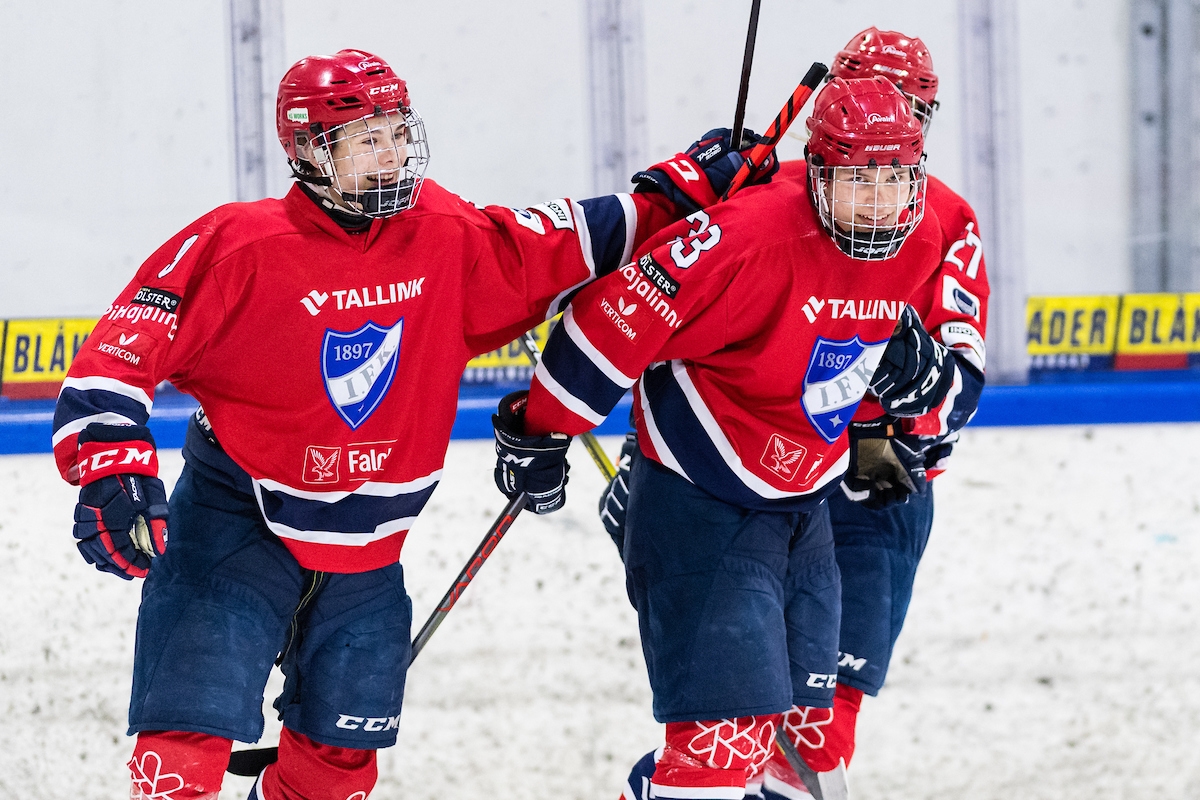 CSM: Kärppä-vahti ahmi torjuntoja nollapelissään – HIFK-puolustaja herkutteli hattutempulla