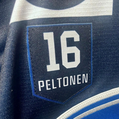 #16 yhdistää valmentaja Peltosta ja kapteeni Barkovia – Barkov: "On iso kunnia kantaa tätä numeroa"