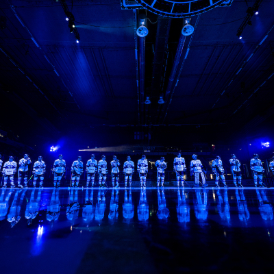 Leijonien ilta alkaa Maamme-laululla – Ida Tunturipuro ja Heikki Kettunen äänessä Lahdessa ja Kouvolassa