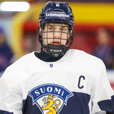 Video: Näin Pikkuleijonien MM-kapteenisto julkistettiin – Juho Piipariselle kapteenin C-kirjain