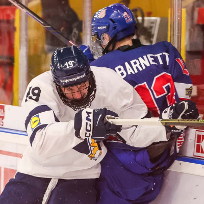 Maalikooste: Pikkuleijonien MM-leiri huipentui maalijuhliin – USA kukisti Suomen harjoitusottelussa