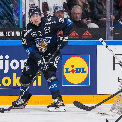 “Paikkoja oli, mutta ei osumia” – Aku Räty debyytistään A-maajoukkueessa