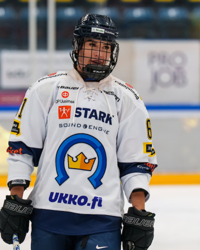 Kiekko-Espoo haluaa venyttää voittoputkeaan sarjan kärkipeleissä – pörssikärki Emma Nuutinen: "Hyvin on kulkenut"