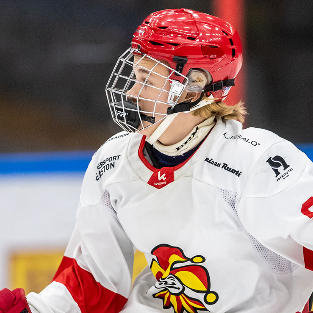 Finaalisarja katkolla Jokereille – Vito Agarth ratkaisijana kolmannessa finaalissa yli 2600 katsojan edessä