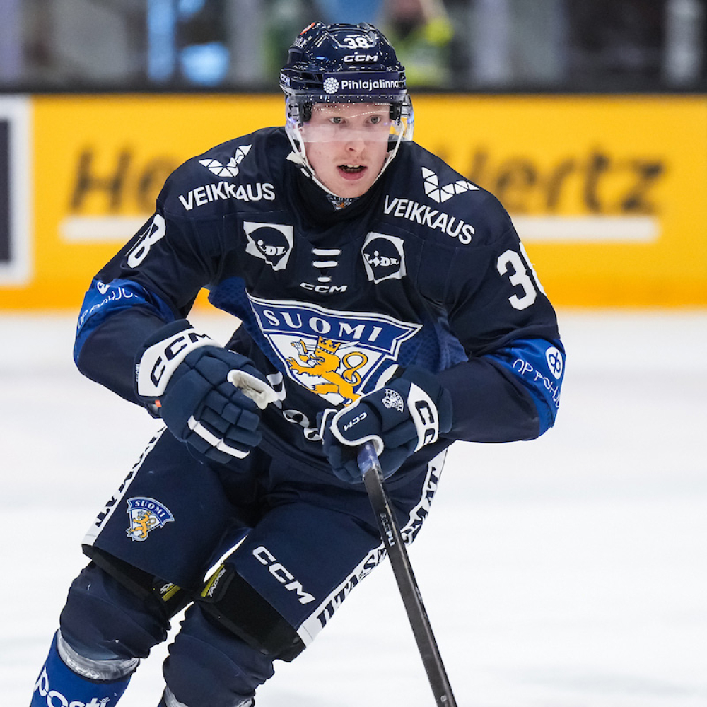Leijonien EHT-avauksesta pisteet kotijoukkue Tshekille - Maalikooste vappuaaton ottelusta